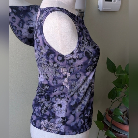 Ninety Women's Size SP Purple Animal Floral Print Sleeveless Blouse - Picture 5 of 7